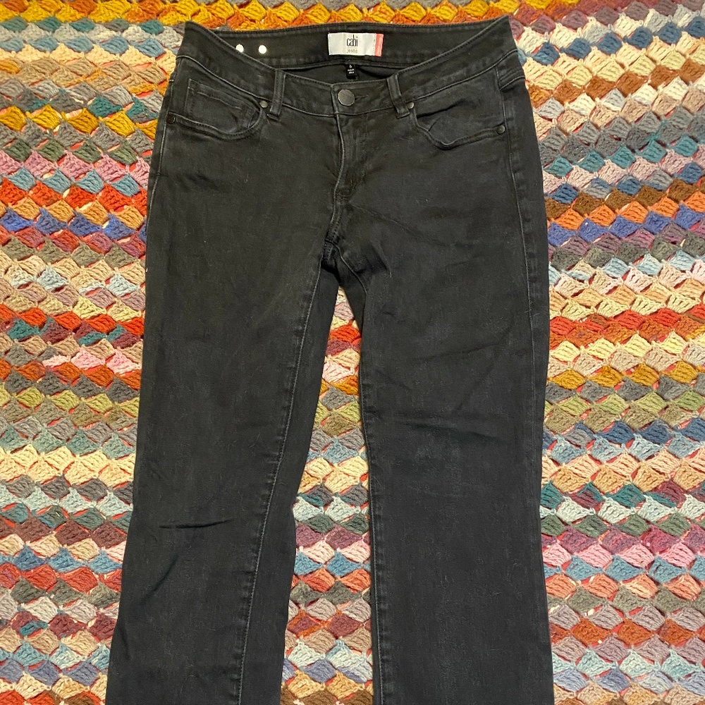 EUC CAbi Black Jeans Crop Style 3189 Size 6